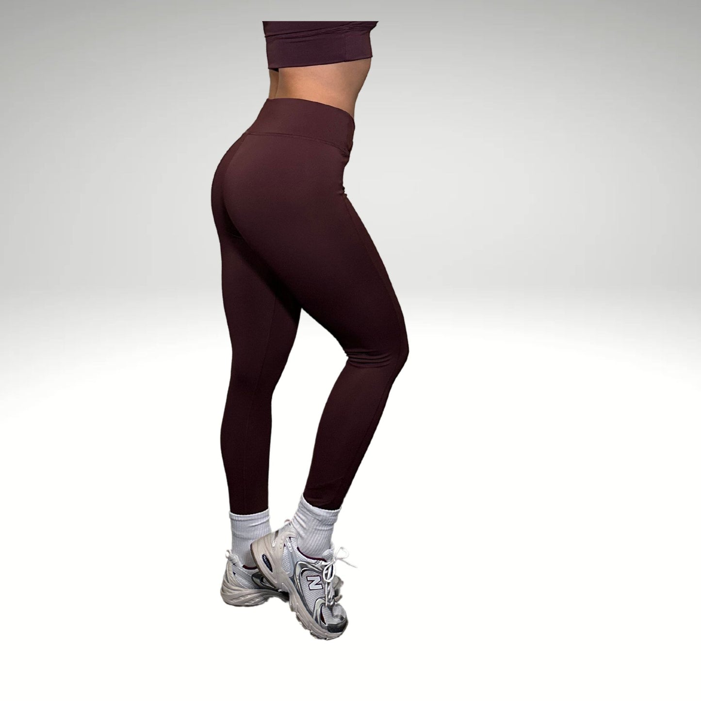 Flow collection: V-waist leggings