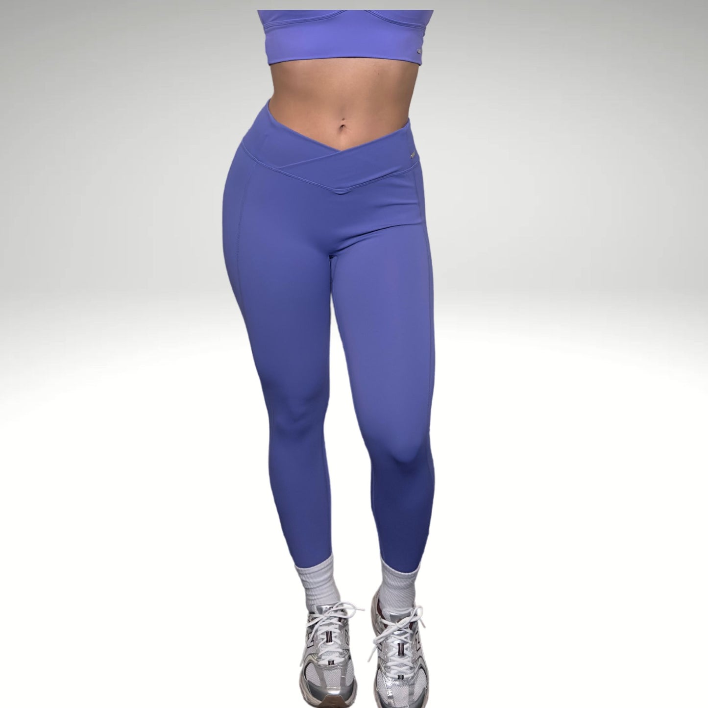Flow collection: V-waist leggings