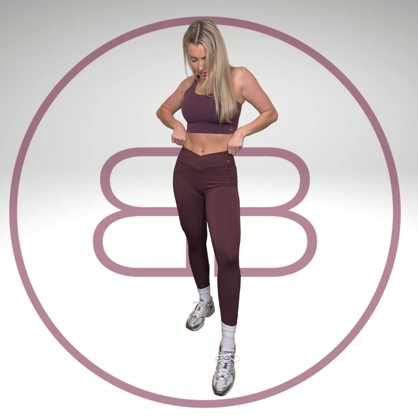 Flow collection: V-waist leggings